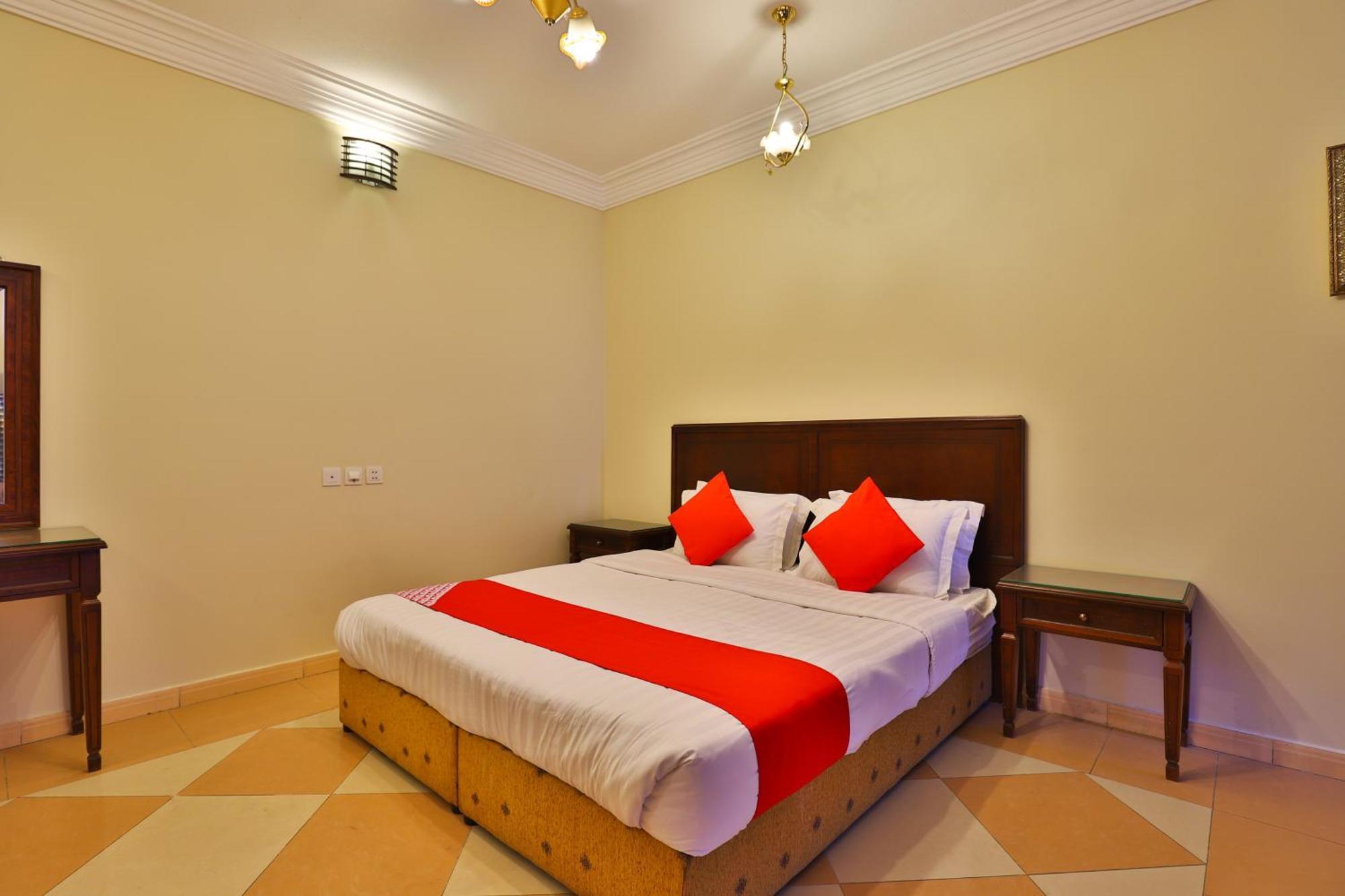 Hotel Oyo 369 Arwa Alqosor à Abha Extérieur photo